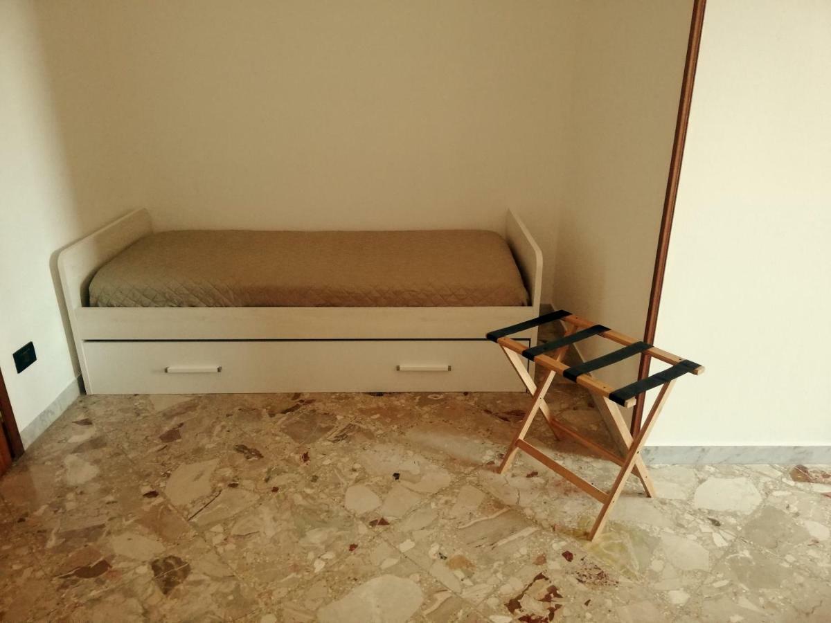 Rosita Rooms Lecce Esterno foto